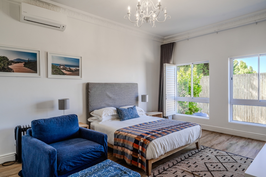 5 Bedroom Property for Sale in Simons Kloof Western Cape